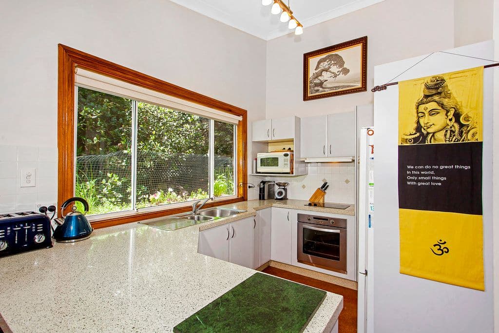 11 Surf Rider Avenue, North Avoca - Thumbnail 7