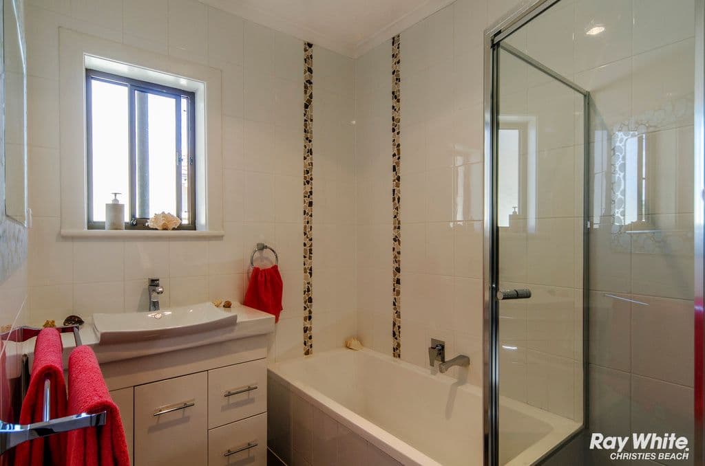 5 Noami Avenue, Morphett Vale SA 5162, Morphett Vale - Thumbnail 8