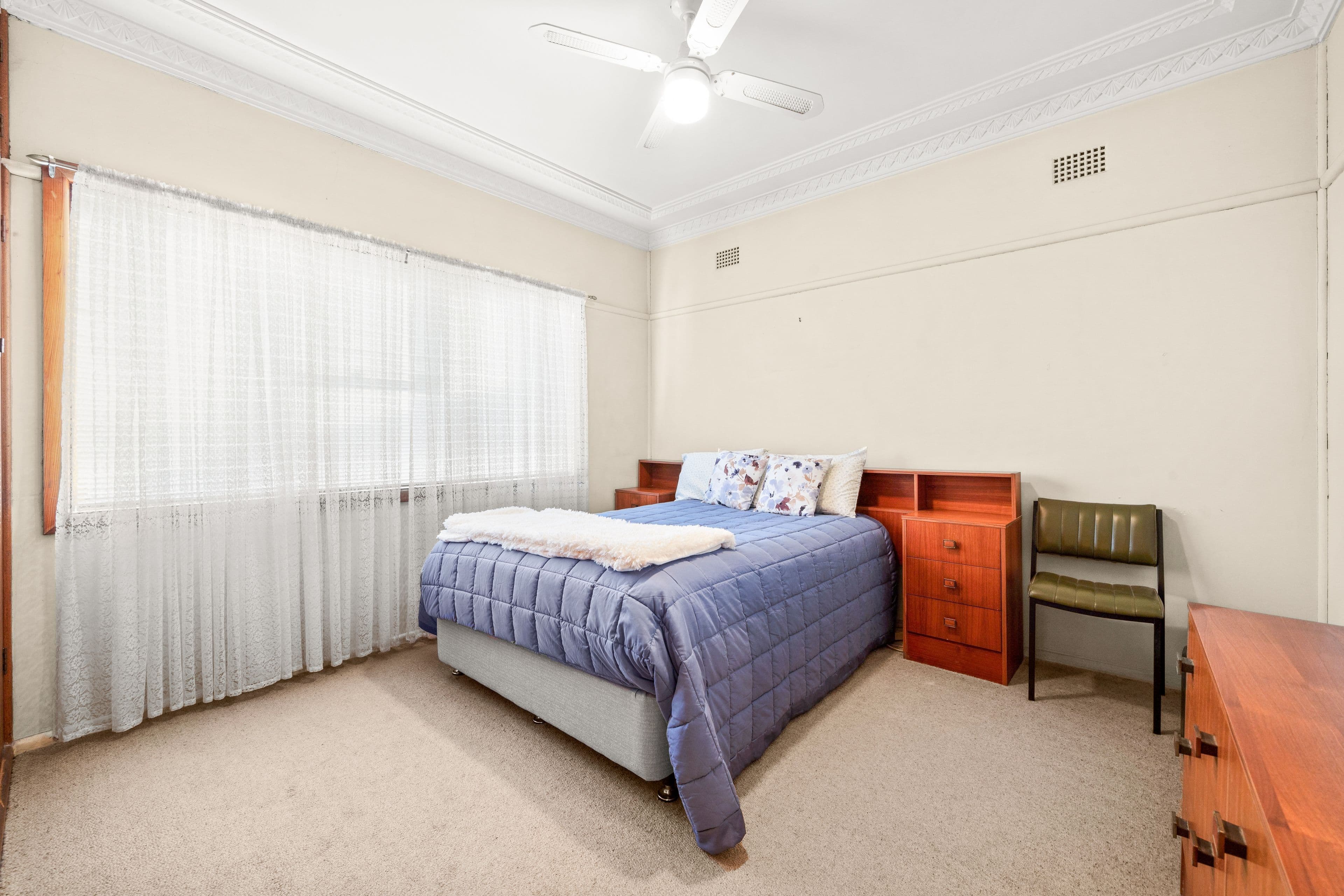 6 Leon Avenue, Roselands NSW 2196, Roselands - Thumbnail 6