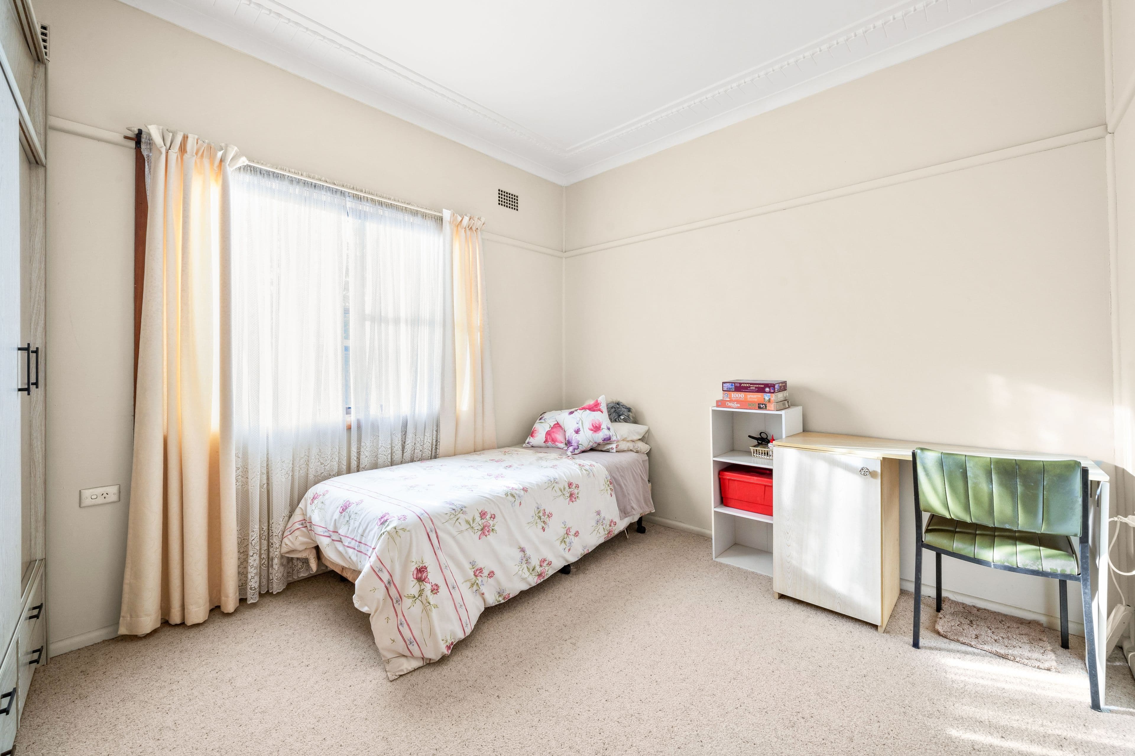 6 Leon Avenue, Roselands NSW 2196, Roselands - Thumbnail 7