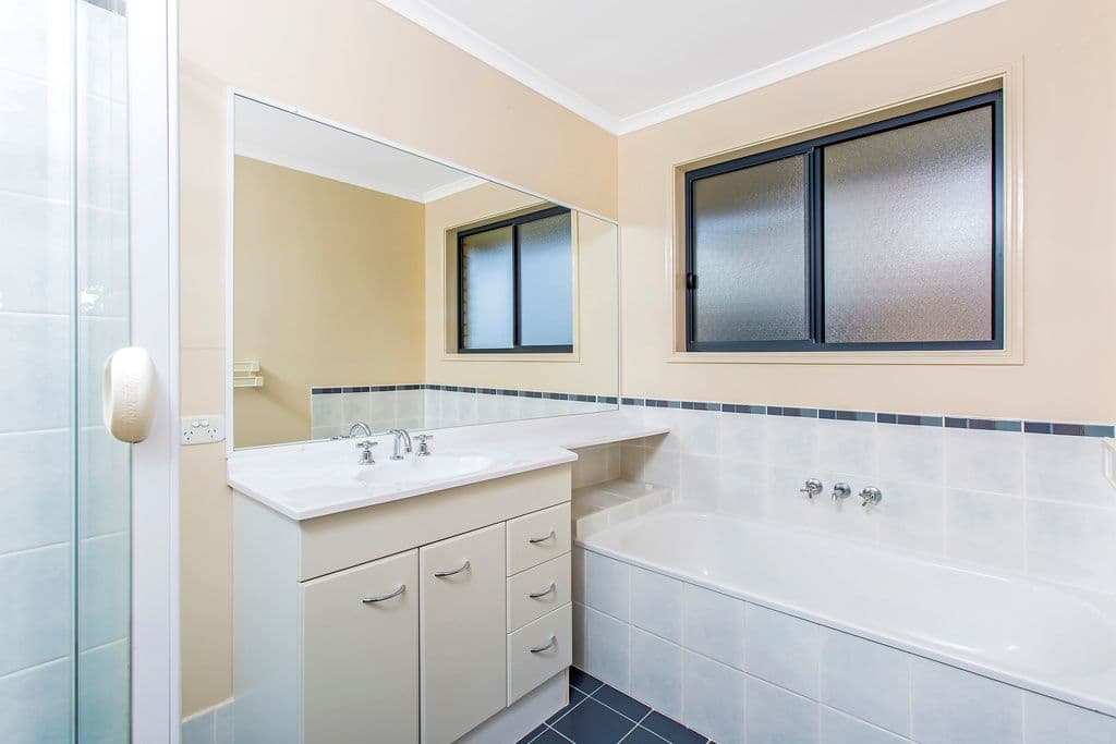 17 Riverbend Way, MURWILLUMBAH NSW 2484, Murwillumbah - Thumbnail 7