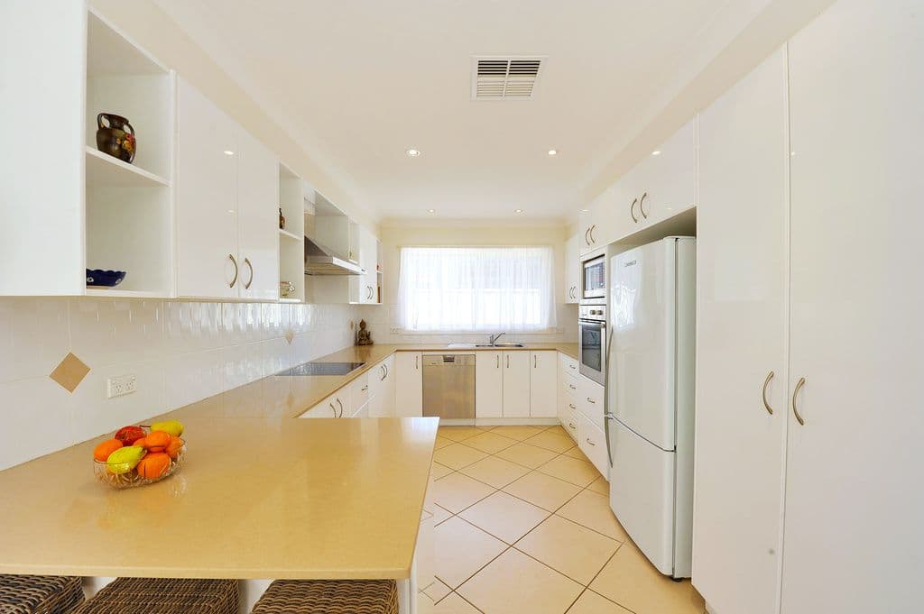 130 Brisbane Avenue, UMINA BEACH NSW 2257, Umina Beach - Thumbnail 4