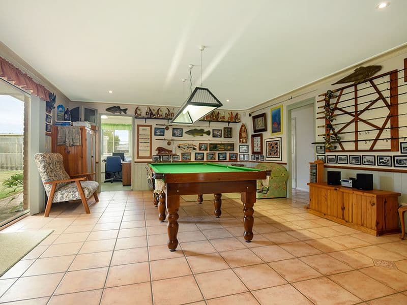 8 Granada Drive, Highfields QLD 4352, Highfields - Thumbnail 5