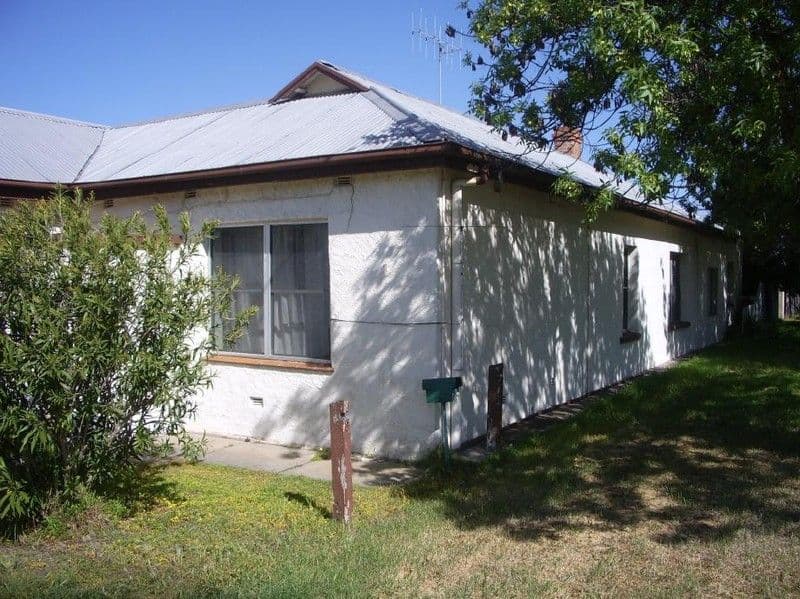 22 Crocker Street, BORDERTOWN SA 5268, Bordertown - Image 1