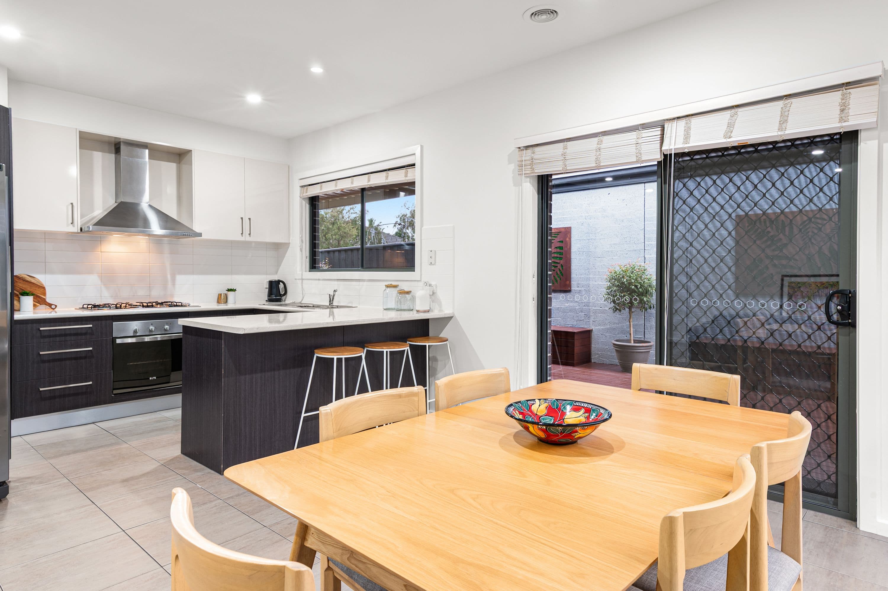 13 Bushlark Way, South Morang VIC 3752, South Morang - Thumbnail 3