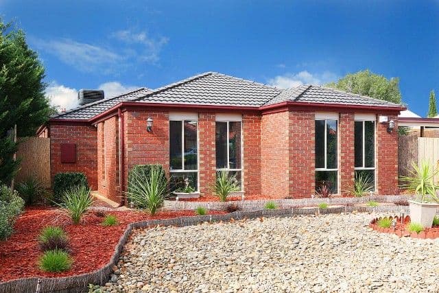 4 Lyell Place, TAYLORS LAKES VIC 3038, Taylors Lakes - Image 1