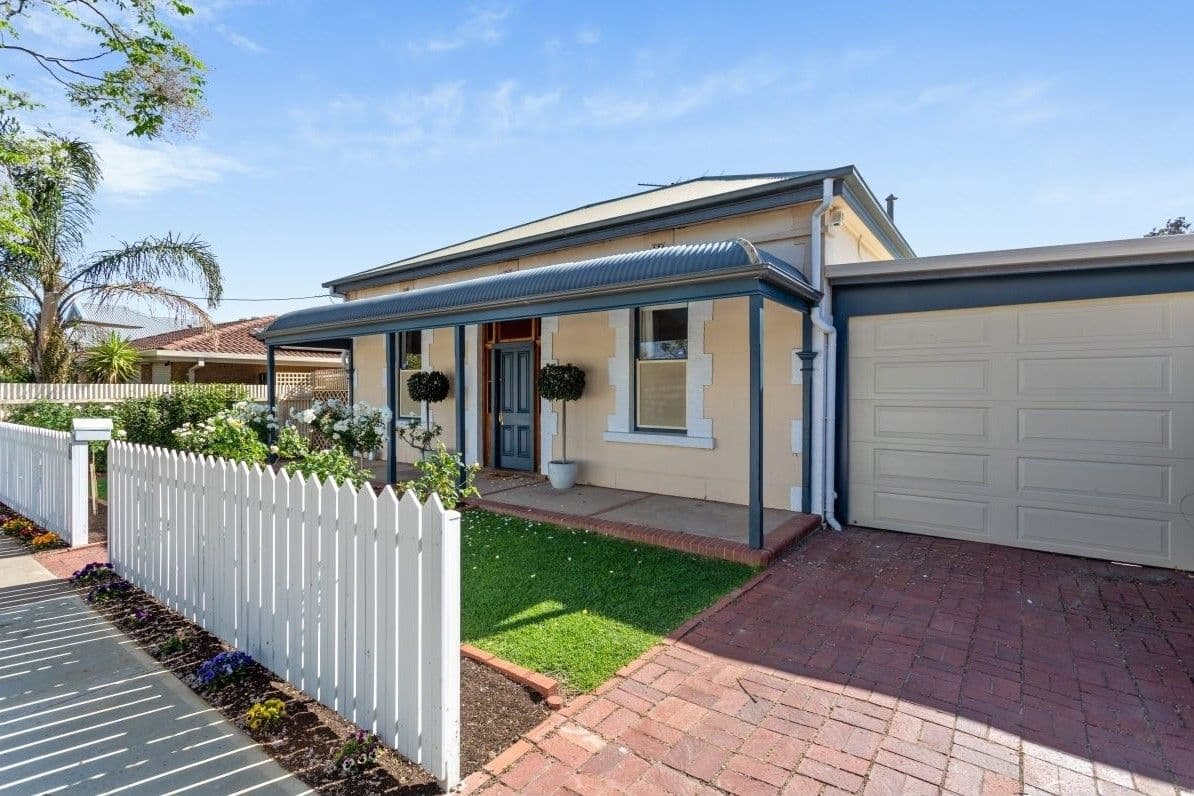 63 Roberts Street, Birkenhead SA 5015, Birkenhead - Thumbnail 2