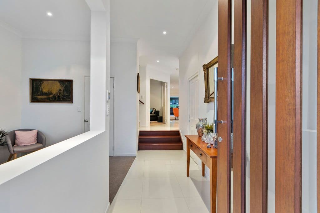 100 Perkins Street, Upper Mount Gravatt QLD 4122, Upper Mount Gravatt - Thumbnail 2
