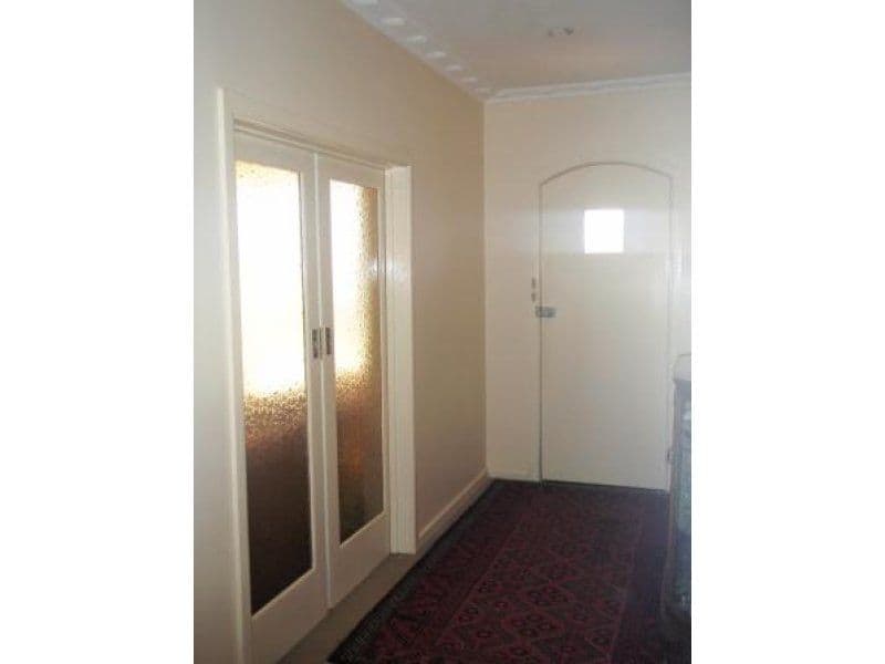 67 Goulburn Street, SEYMOUR VIC 3660, Seymour - Thumbnail 6