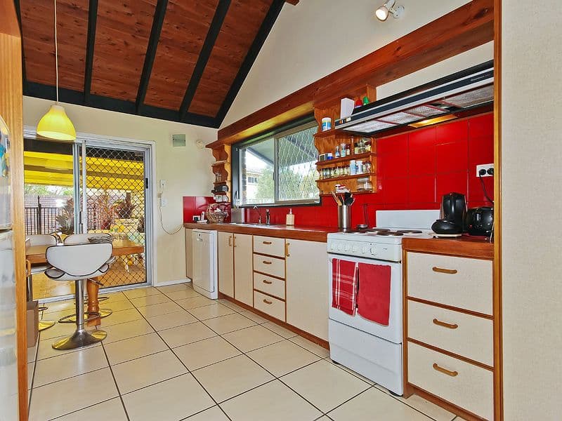 5 Valyn Place, CARSELDINE QLD 4034, Carseldine - Image 1