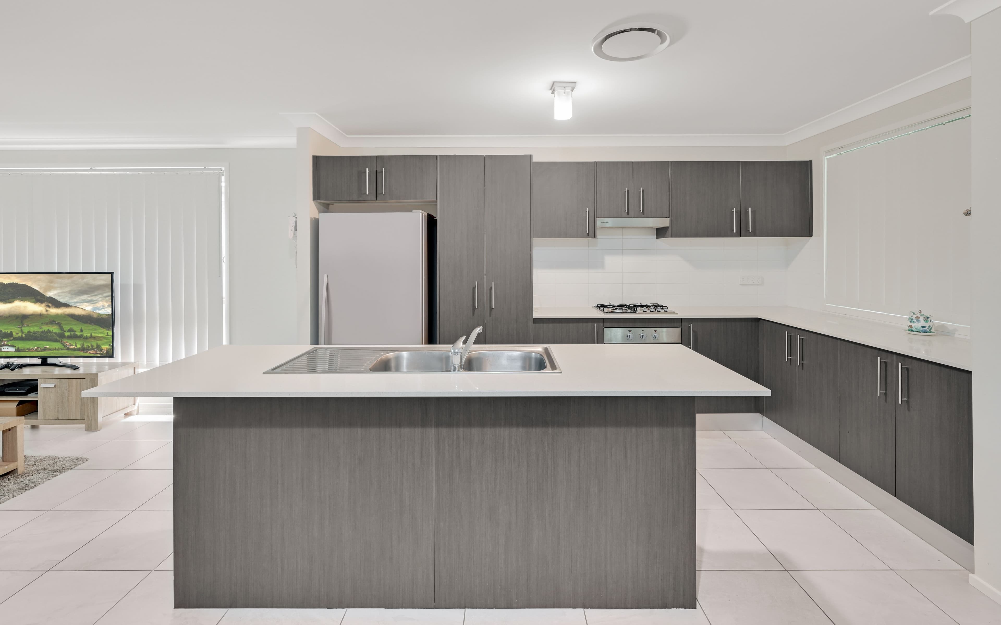 28 Darling Crescent, Harrington Park NSW 2567, Harrington Park - Thumbnail 5