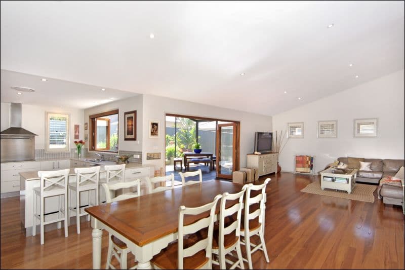 17 Wallum Crescent, WOONGARRAH NSW 2259, Woongarrah - Image 1