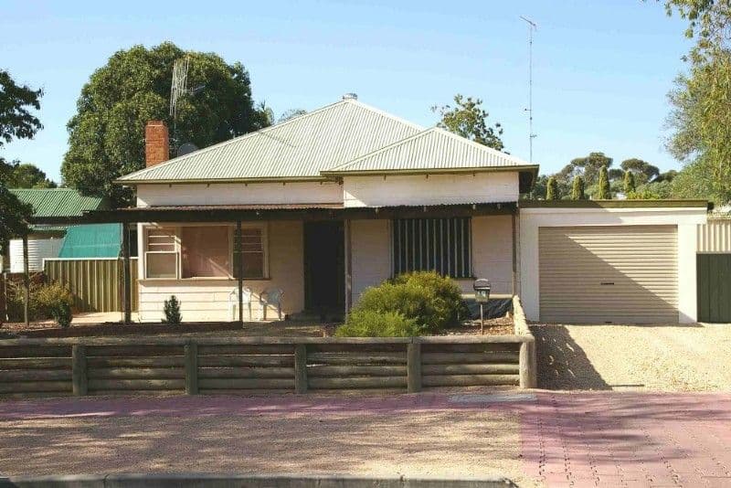84 Twentieth Street, RENMARK SA 5341, Renmark - Image 1
