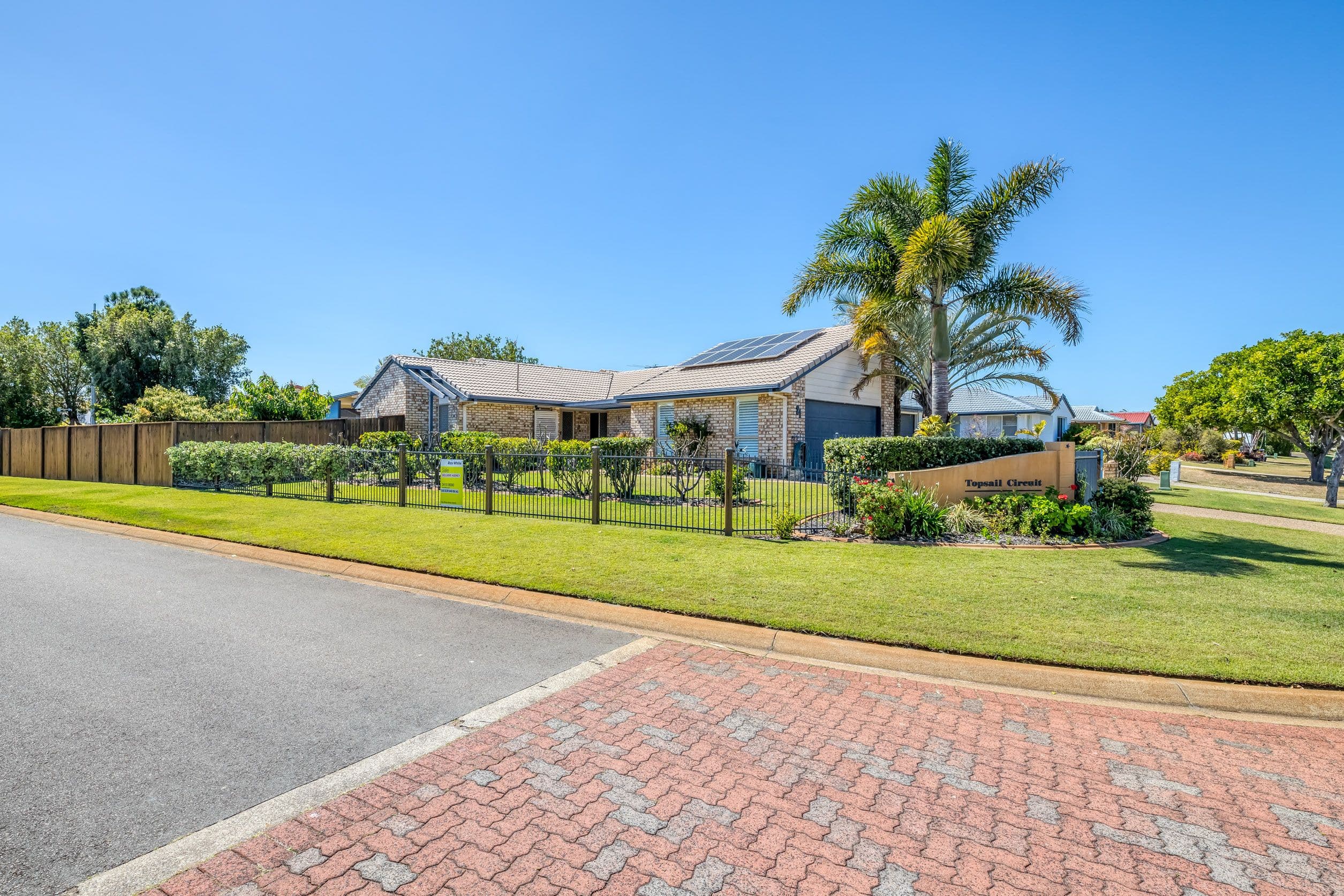 21 Topsail Circuit, Banksia Beach QLD 4507, Banksia Beach - Thumbnail 4