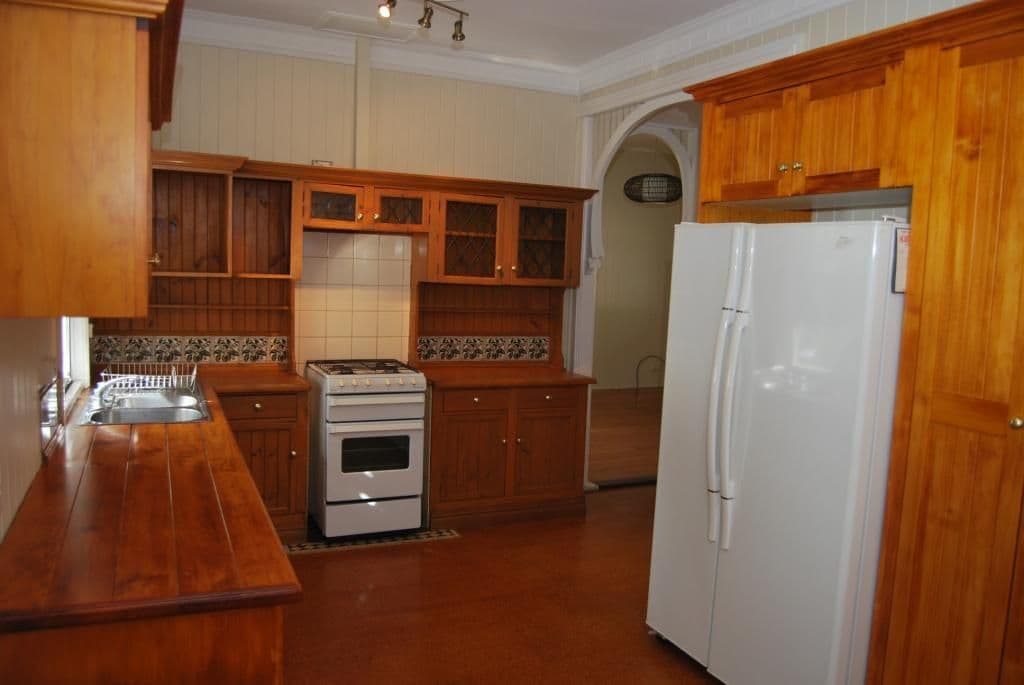 396 Bennetts Road, NORMAN PARK QLD 4170, Norman Park - Thumbnail 2
