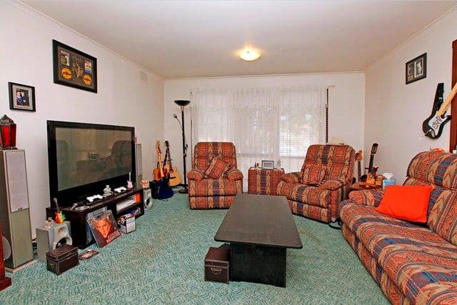 124  Hickford Street, RESERVOIR VIC 3073, Reservoir - Thumbnail 4