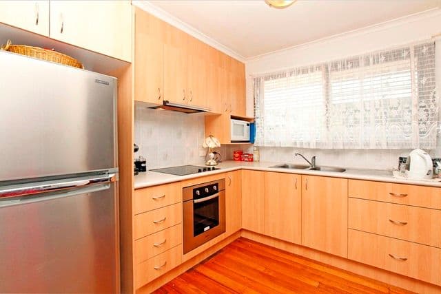 124  Hickford Street, RESERVOIR VIC 3073, Reservoir - Thumbnail 5