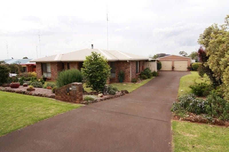 27 Jull Drive, CENTENARY HEIGHTS QLD 4350, Centenary Heights - Image 1