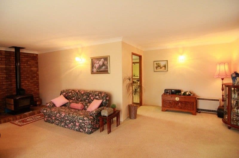 27 Jull Drive, CENTENARY HEIGHTS QLD 4350, Centenary Heights - Thumbnail 6