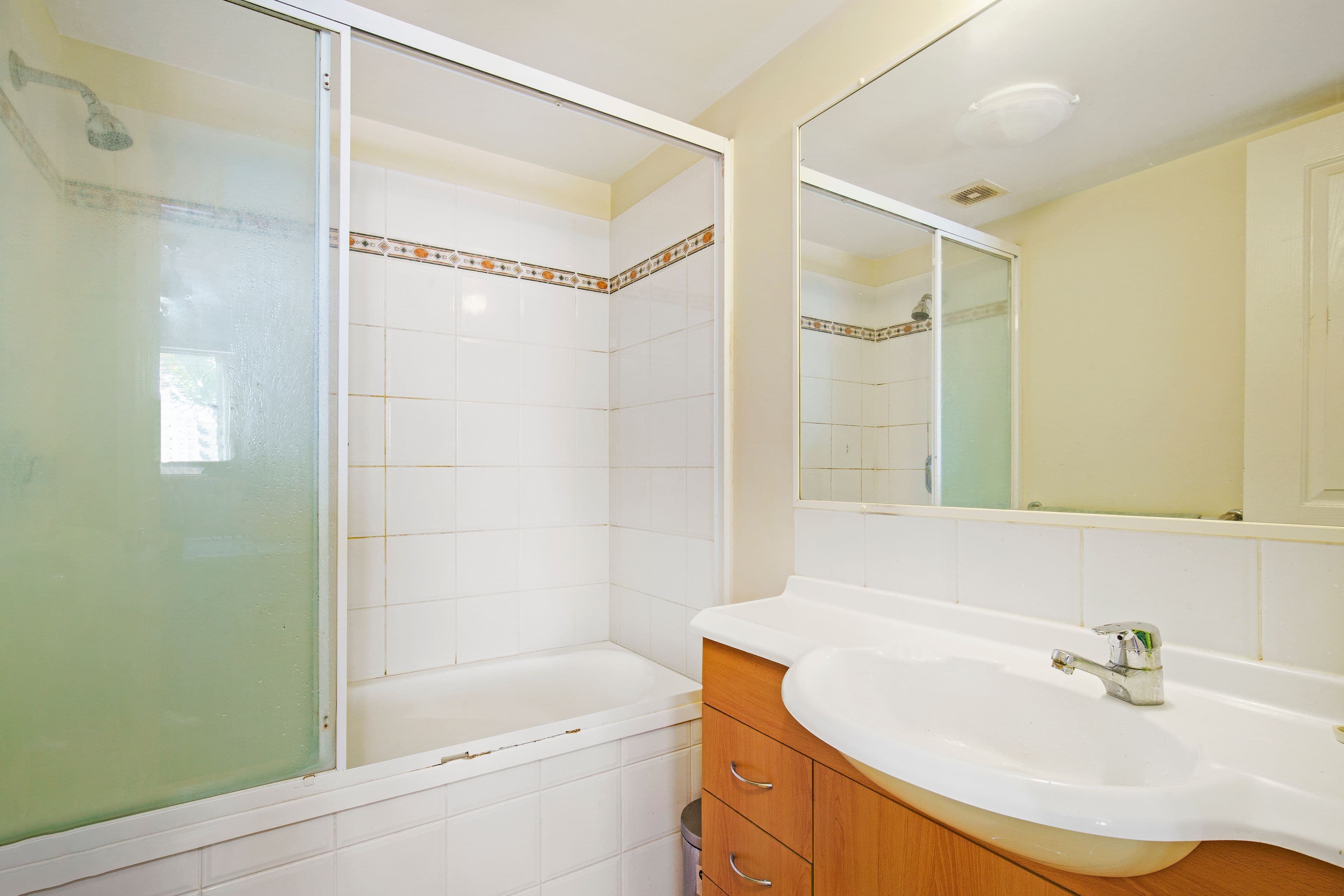 2342-2358 Gold Coast Highway, Mermaid Beach QLD 4218, Mermaid Beach - Thumbnail 3