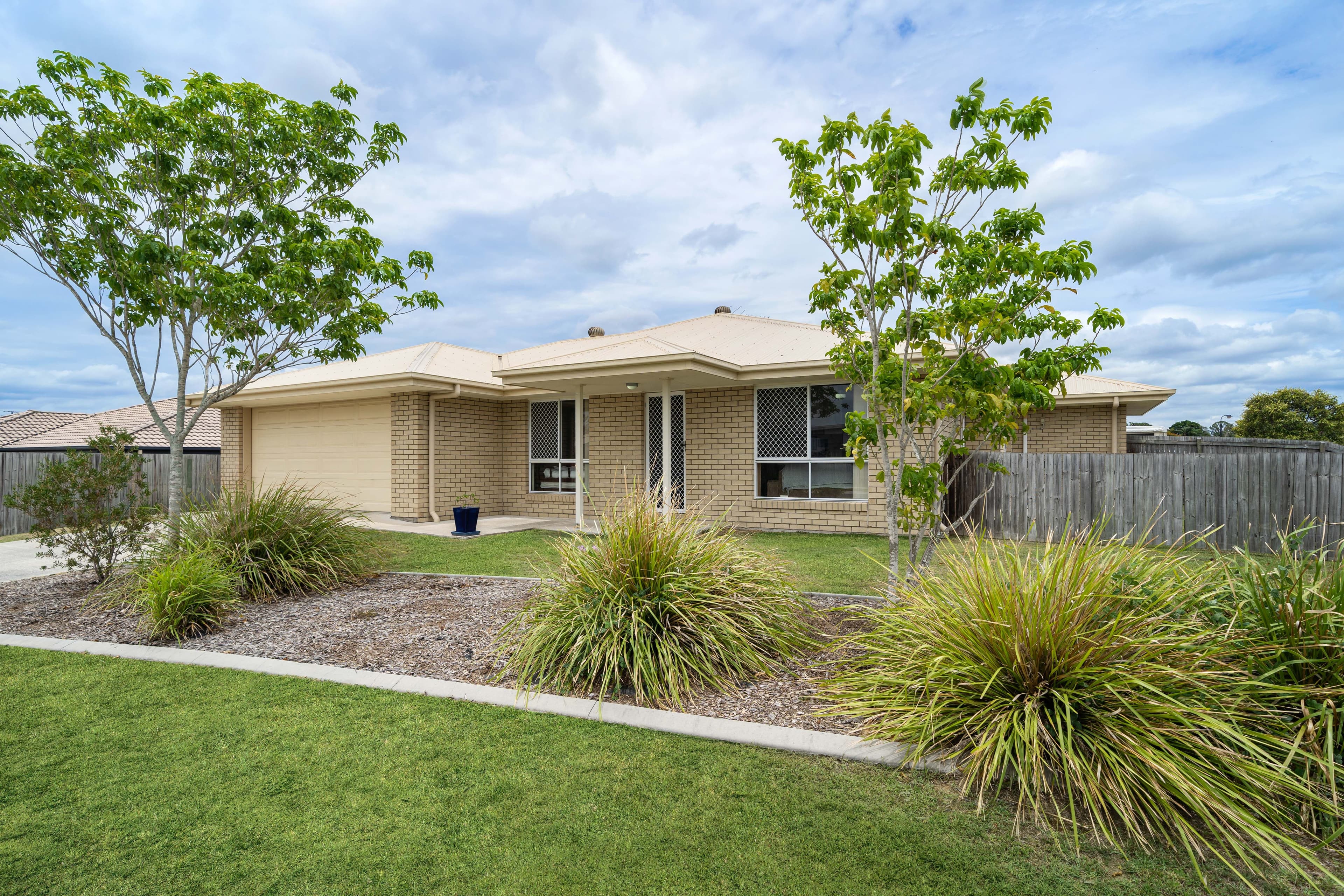 31 Rosella Street, Loganlea QLD 4131, Loganlea - Image 1