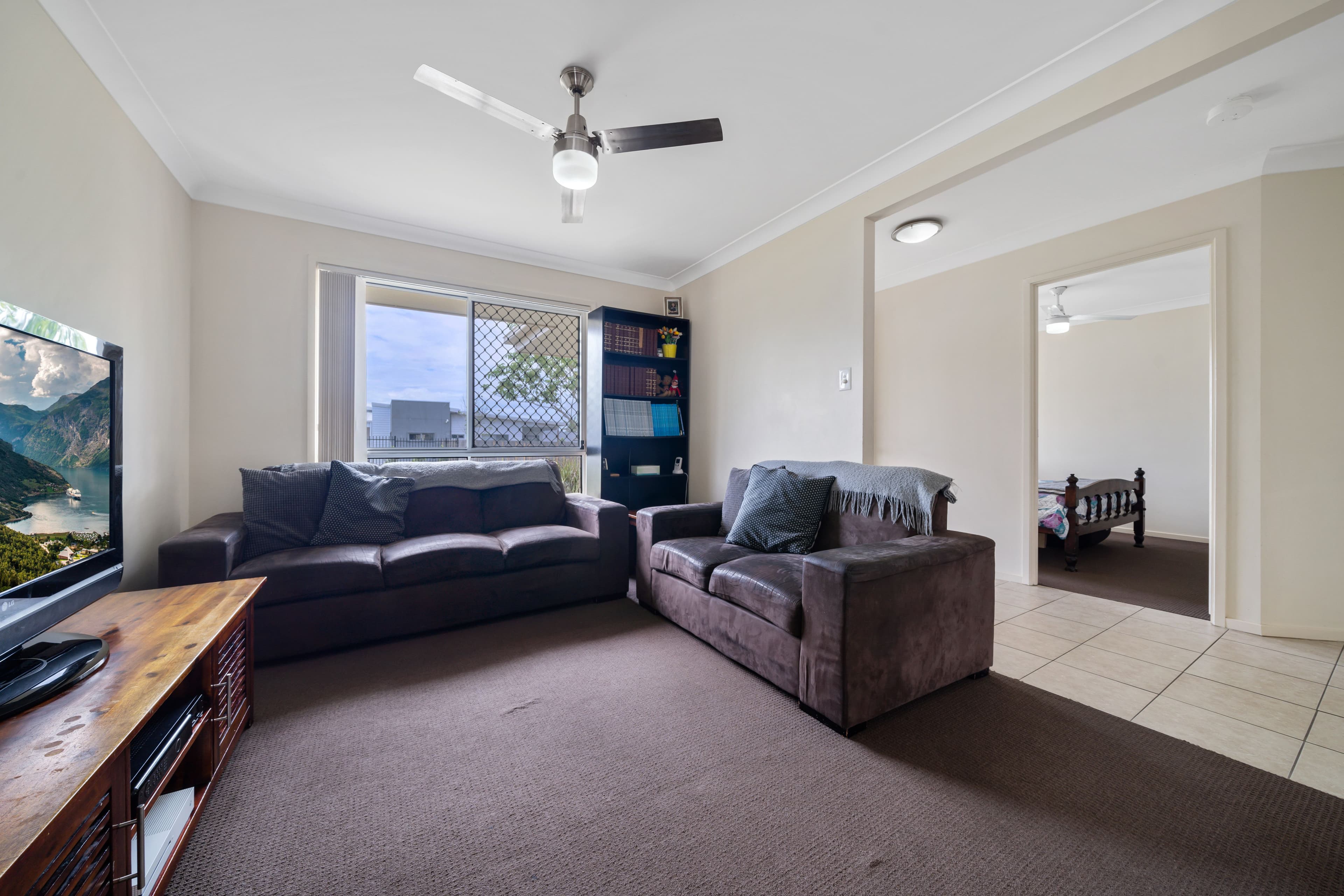31 Rosella Street, Loganlea QLD 4131, Loganlea - Thumbnail 4