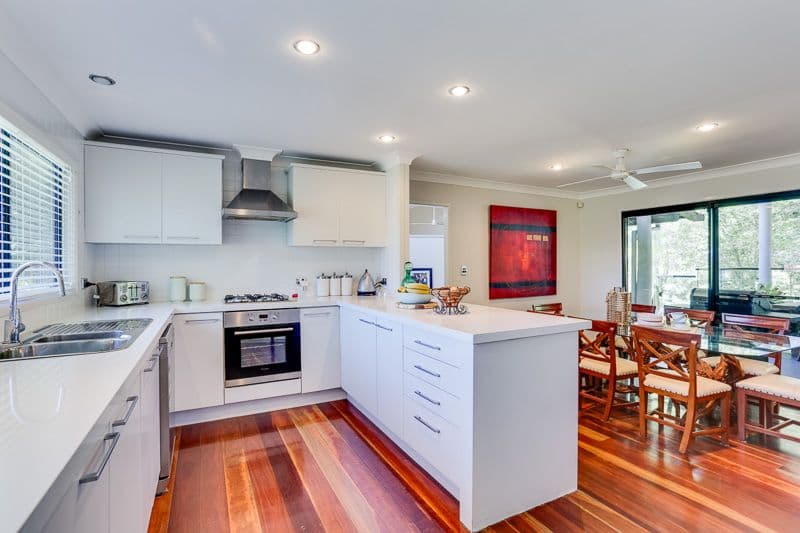 7 Summerhill Place, Forest Lake QLD 4078, Forest Lake - Thumbnail 5