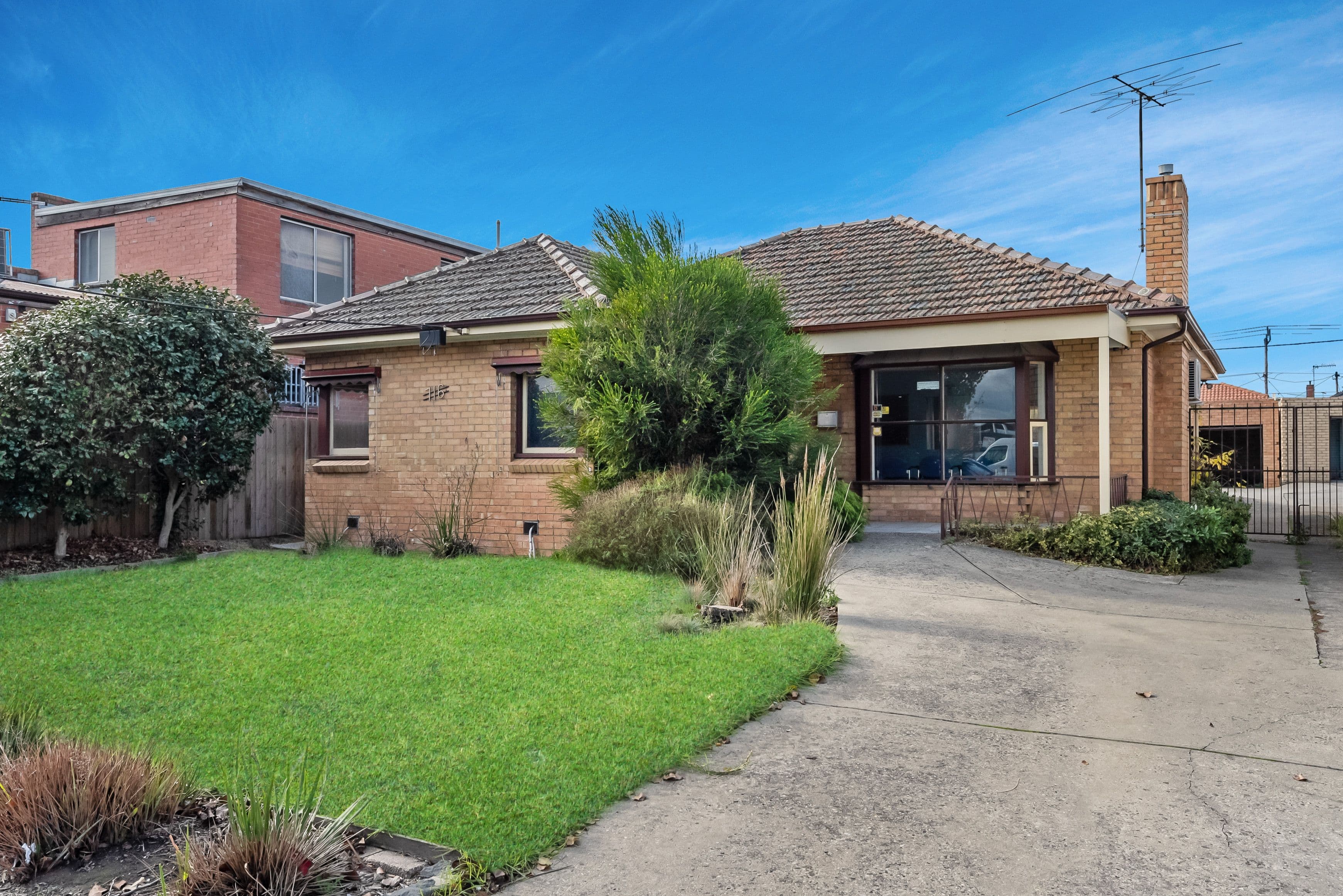 716 Gilbert Road, Reservoir VIC 3073, Reservoir - Thumbnail 3