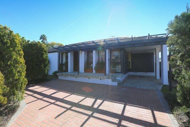 45 Bungarra Crescent, Chipping Norton NSW 2170, Chipping Norton - Thumbnail 2