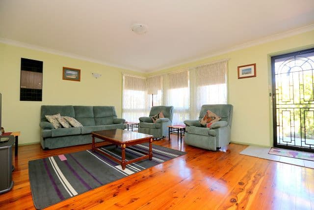 45 Bungarra Crescent, Chipping Norton NSW 2170, Chipping Norton - Thumbnail 3