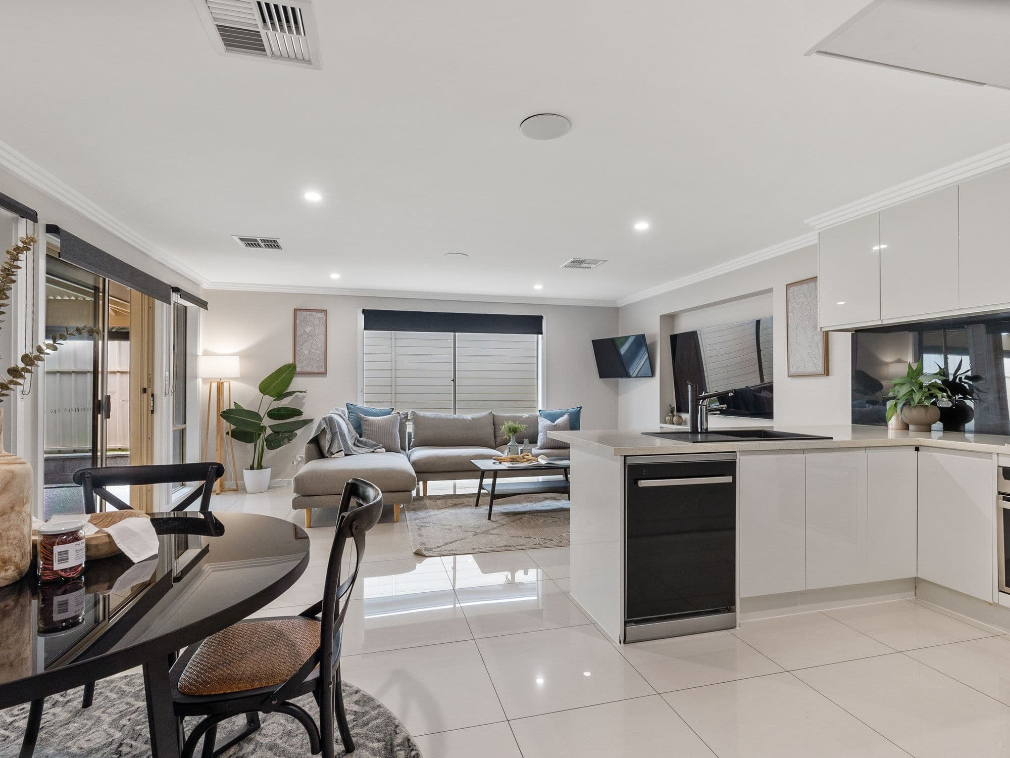 104 Pridham Boulevard, Aldinga Beach SA 5173, Aldinga Beach - Thumbnail 6