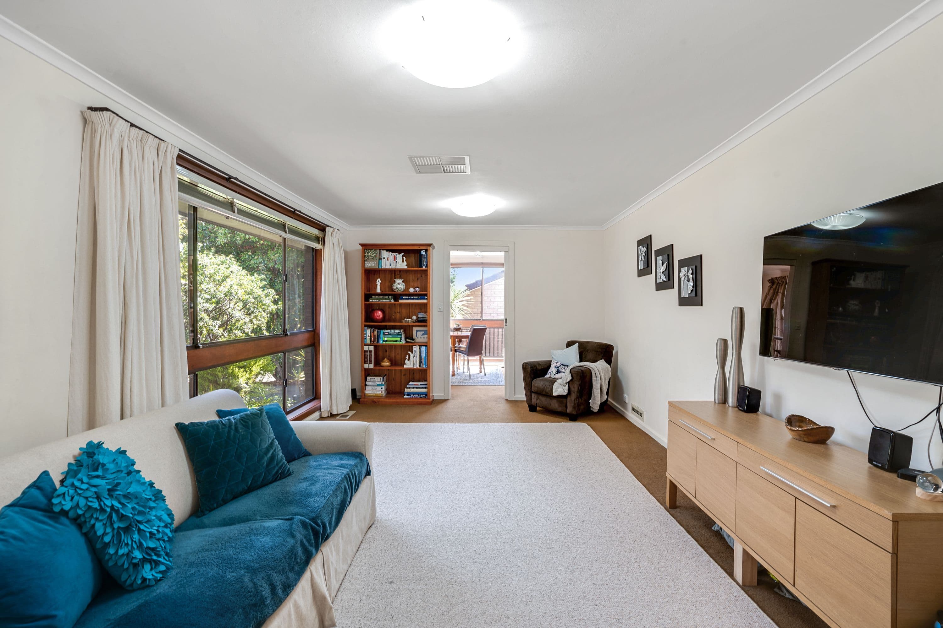 12 Bullock Circuit, Kambah ACT 2902, Kambah - Thumbnail 4