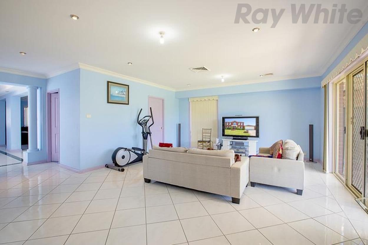6 Boltons Street, HORNINGSEA PARK NSW 2171, Horningsea Park - Thumbnail 3