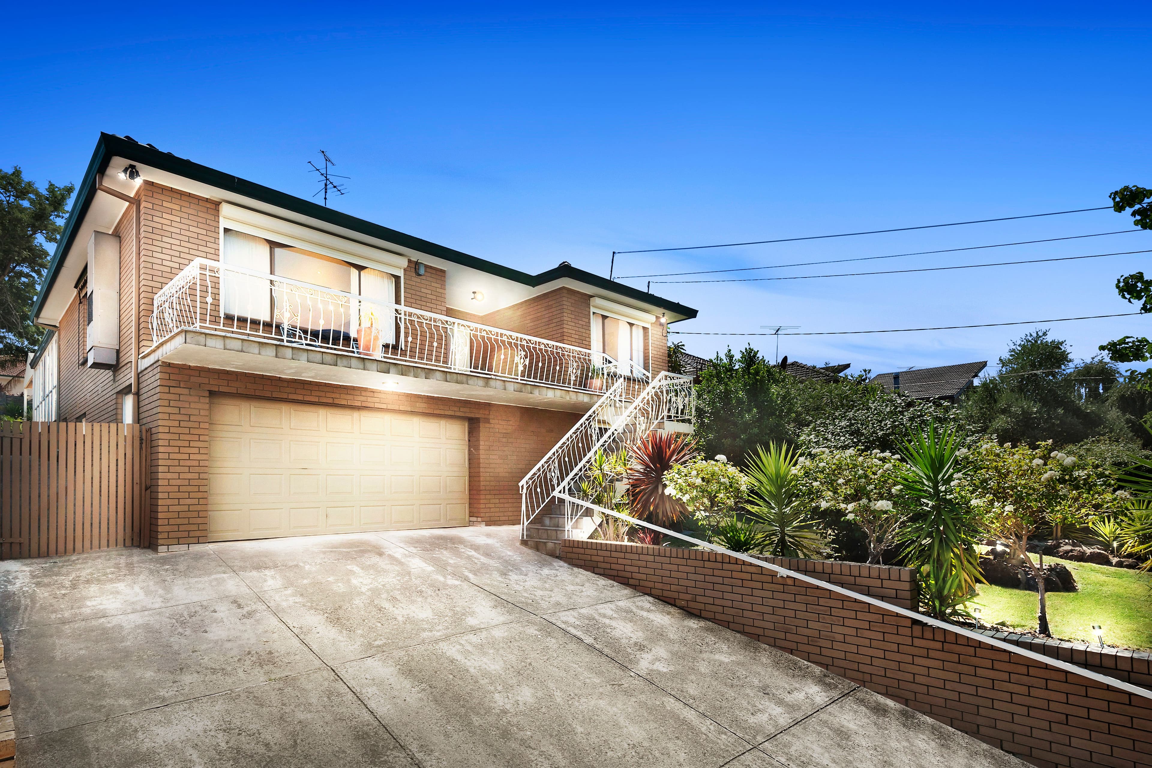 33 Oakpark Drive, Chadstone VIC 3148, Chadstone - Thumbnail 2