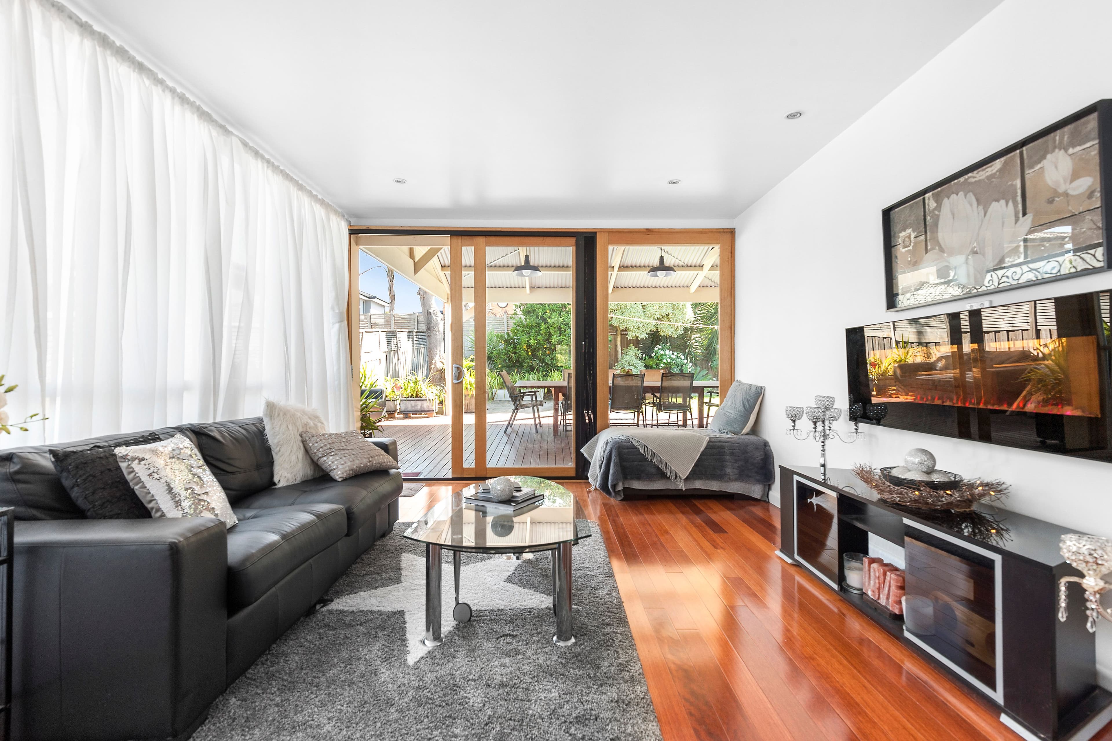 33 Oakpark Drive, Chadstone VIC 3148, Chadstone - Thumbnail 3