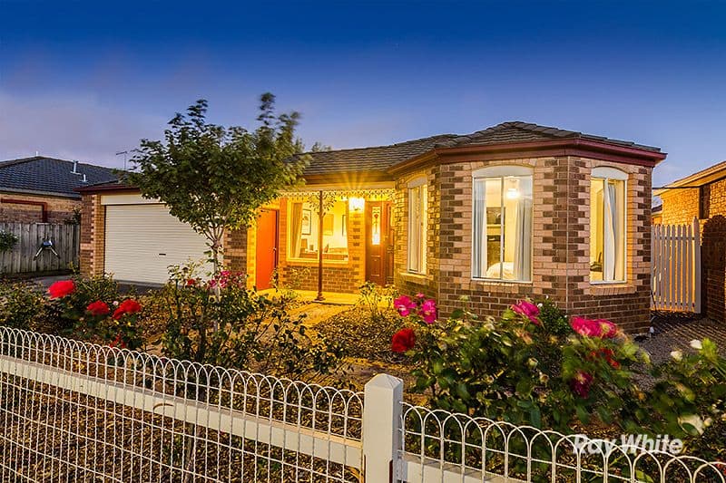 50 Bateman Grove, Hampton Park VIC 3976, Hampton Park - Image 1