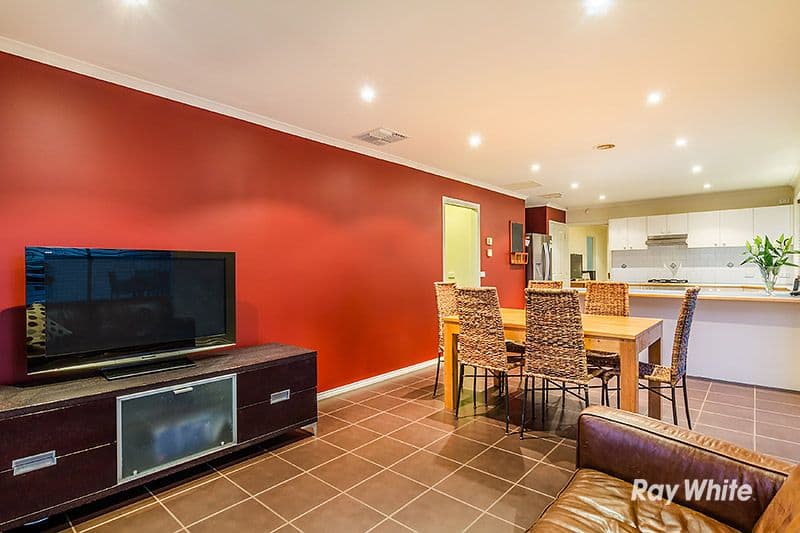 50 Bateman Grove, Hampton Park VIC 3976, Hampton Park - Thumbnail 4