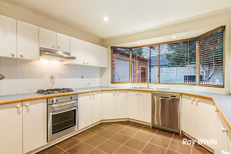 50 Bateman Grove, Hampton Park VIC 3976, Hampton Park - Thumbnail 5