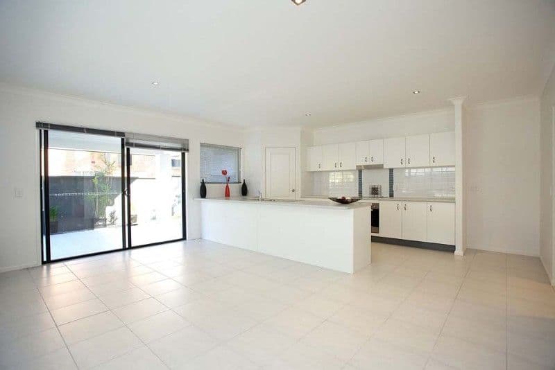 5 Cooinda Street, THE GAP QLD 4061, The Gap - Thumbnail 4