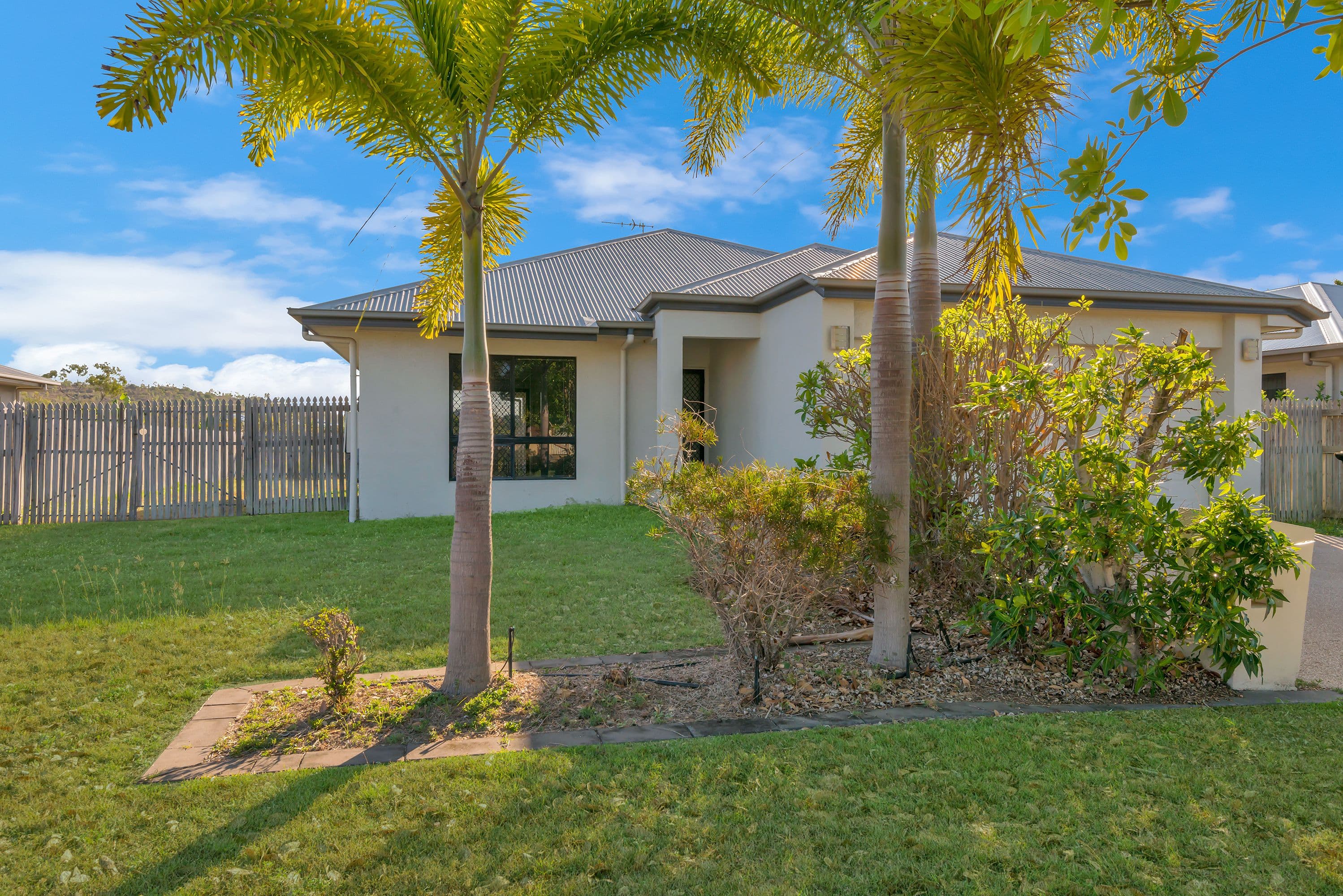 3 Littabella Place, Bushland Beach QLD 4818, Bushland Beach - Image 1