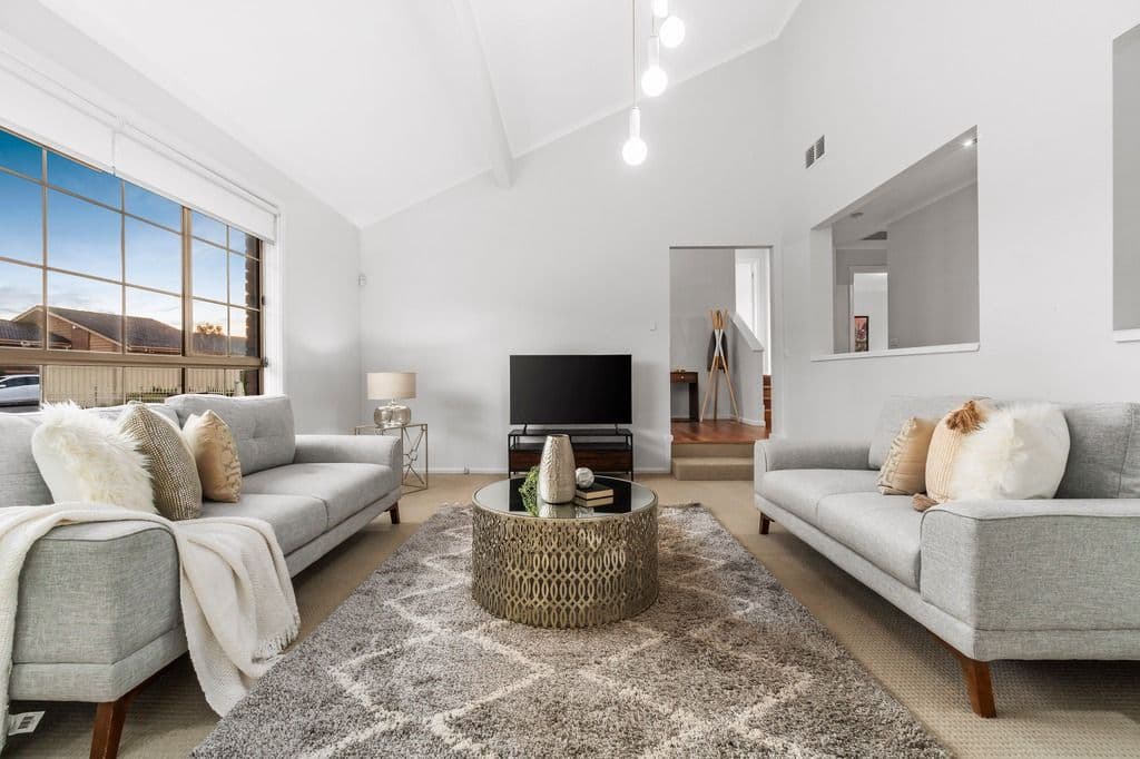 7 Burnett Court, Mill Park VIC 3082, Mill Park - Thumbnail 2
