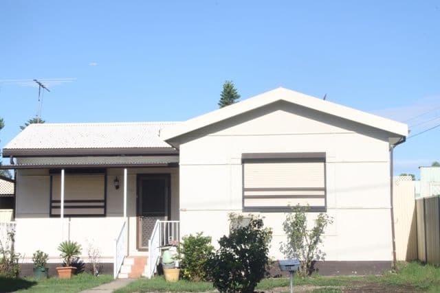 129 Wetherill Street, SMITHFIELD NSW 2164, Smithfield - Image 1