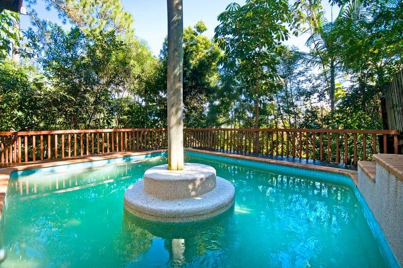 5 Doubleview Drive, ELANORA QLD 4221, Elanora - Thumbnail 2