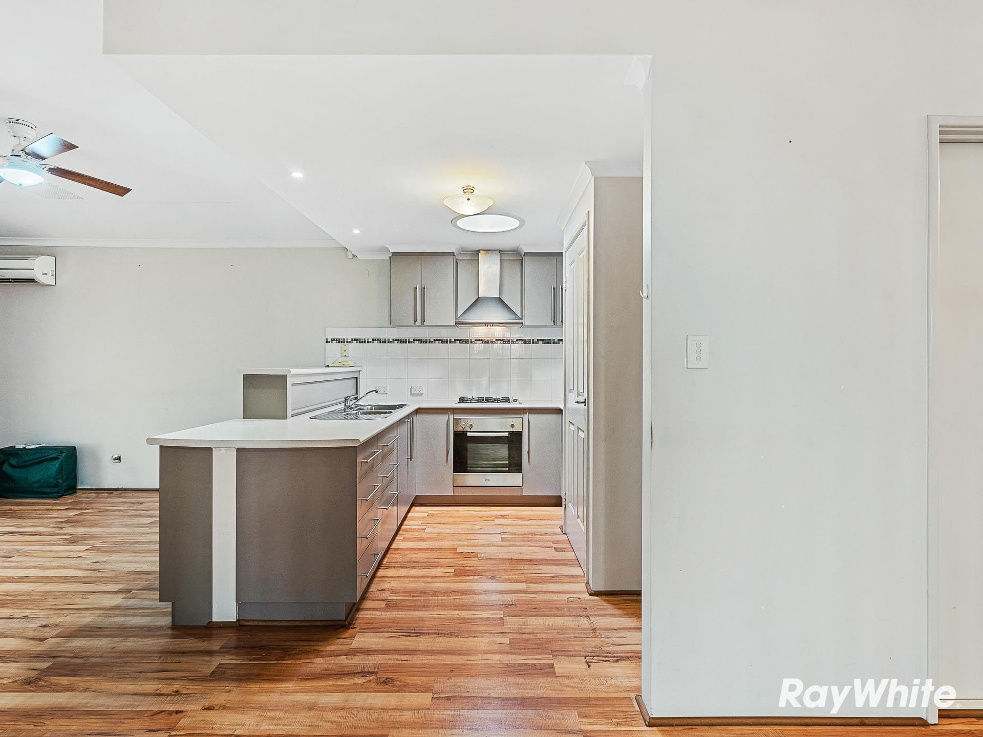 12 Bennett Brook Circle, Greenfields WA 6210, Greenfields - Thumbnail 2