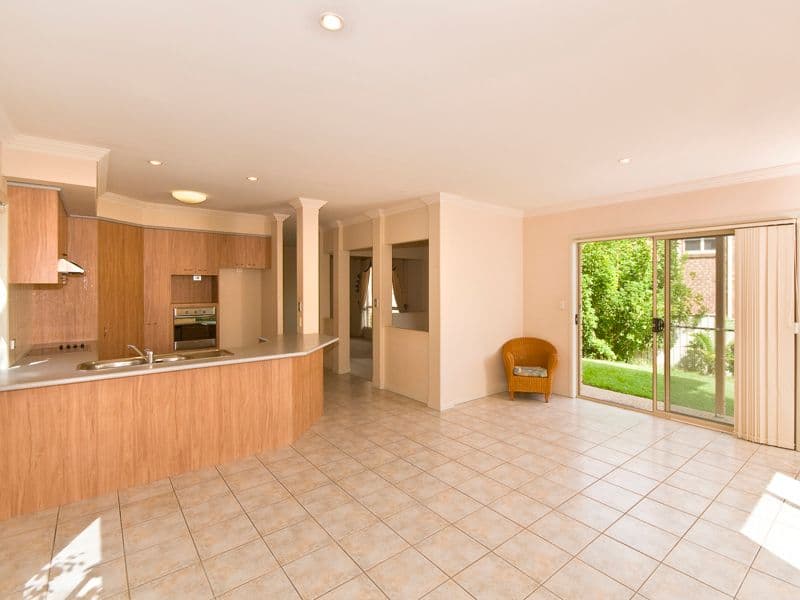 4 Cajeput Court, REEDY CREEK QLD 4227, Reedy Creek - Thumbnail 2