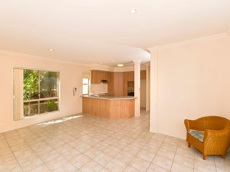 4 Cajeput Court, REEDY CREEK QLD 4227, Reedy Creek - Thumbnail 4