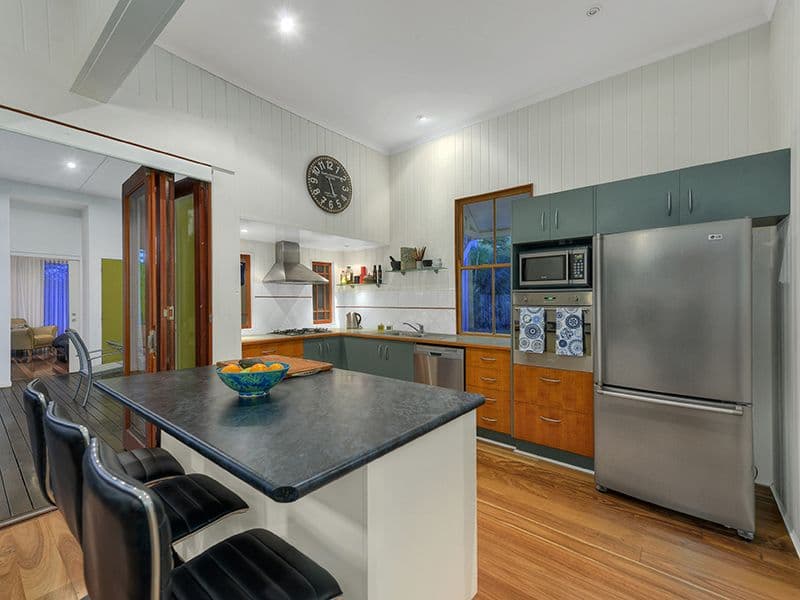 27 Bott Street, Ashgrove QLD 4060, Ashgrove - Thumbnail 2
