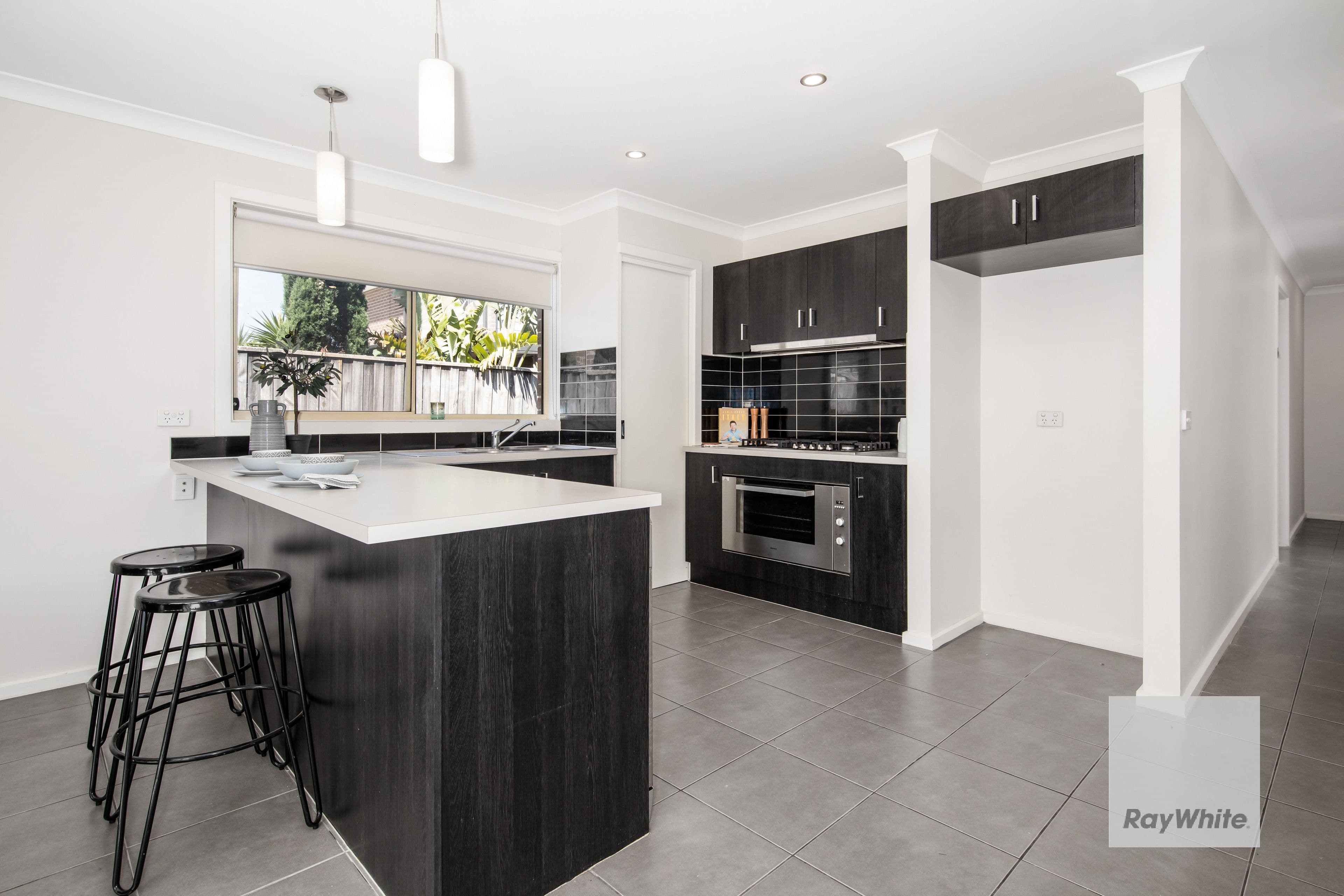 36 Yellow Rock Lane, Yellow Rock, Yellow Rock - Thumbnail 4
