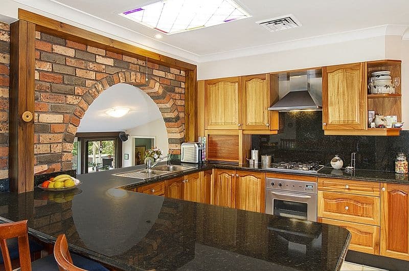 16 Bulba Road, ENGADINE NSW 2233, Engadine - Thumbnail 4