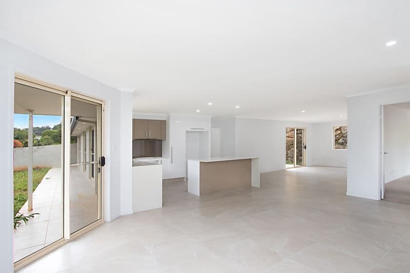 7 Amarillo Drive, Dunbible - Image 1